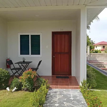 J&L Apartelle