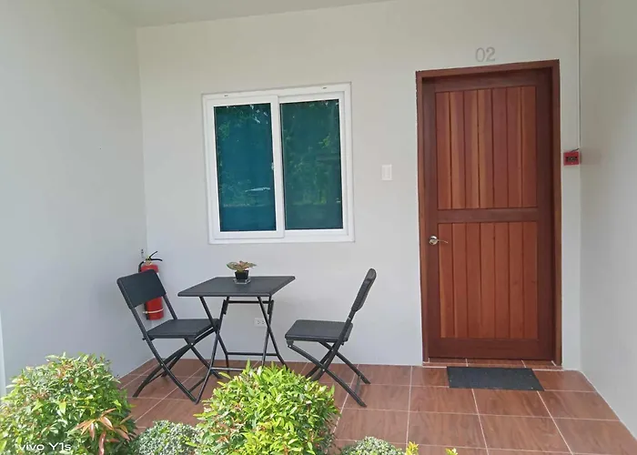 J&l Apartelle Aparthotel