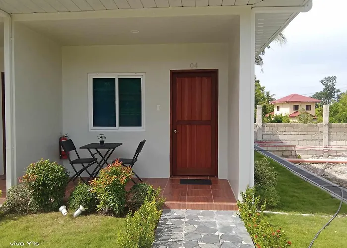 Aparthotel J&l Apartelle Moalboal