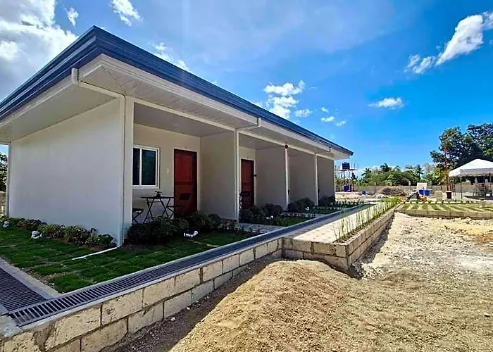 J&l Apartelle Aparthotel Moalboal